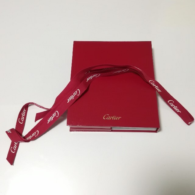 Cartier(カルティエ)のCartier カルティエ　包装用　リボン 1.5m 150cm インテリア/住まい/日用品のオフィス用品(ラッピング/包装)の商品写真