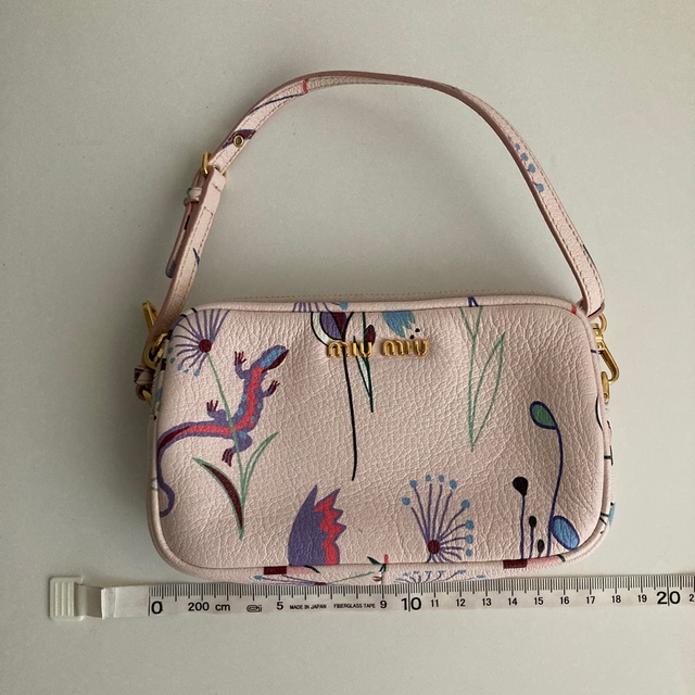 miu miu アクセサリーポーチ | bombaytools.com