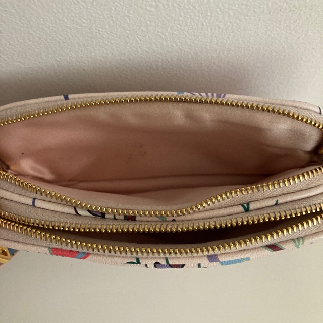 miu miu アクセサリーポーチ | bombaytools.com