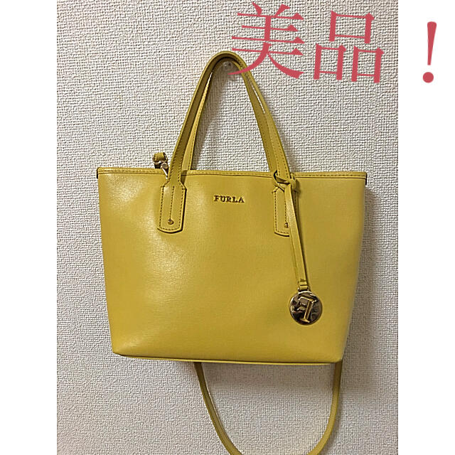 FURLA　2way ショルダー&ハンドバック　黄色