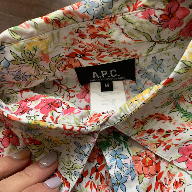 A.P.C(アーペーセー)の専用です レディースのトップス(シャツ/ブラウス(長袖/七分))の商品写真