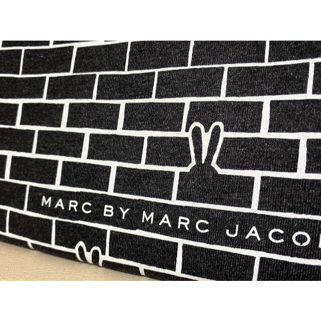 MARC BY MARC JACOBS(マークバイマークジェイコブス)のMARC BY MARC JACOBS ☆ 新品未使用 PC ケース 煉瓦 レディースのバッグ(クラッチバッグ)の商品写真