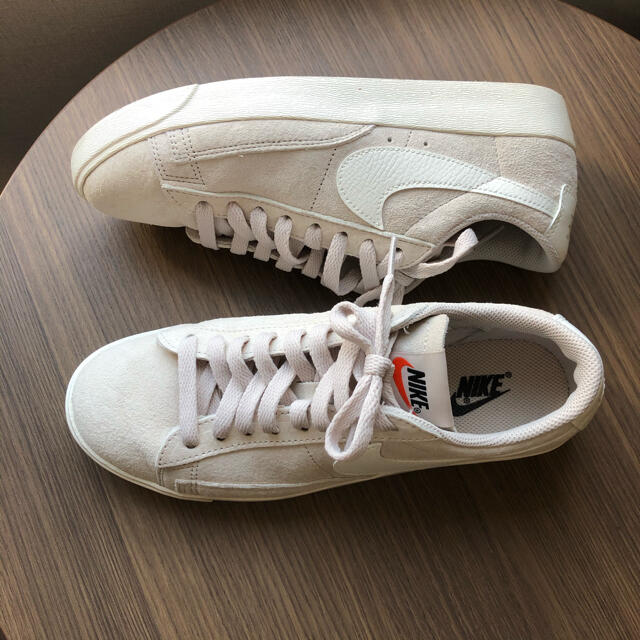 レディースNIKE 25 スニーカー W BLAZER LOW SD