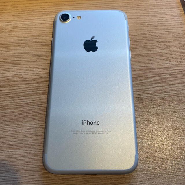 iPhone7  32GB SIMフリー シルバー　美品