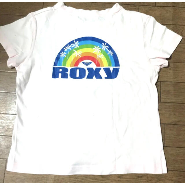 Roxy(ロキシー)の薄いピンクのTシャツ レディースのトップス(Tシャツ(半袖/袖なし))の商品写真