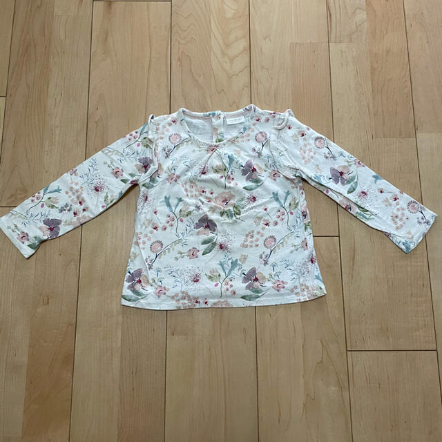 NEXT(ネクスト)のNEXT baby 92cm 長袖★2枚セット キッズ/ベビー/マタニティのキッズ服女の子用(90cm~)(Tシャツ/カットソー)の商品写真