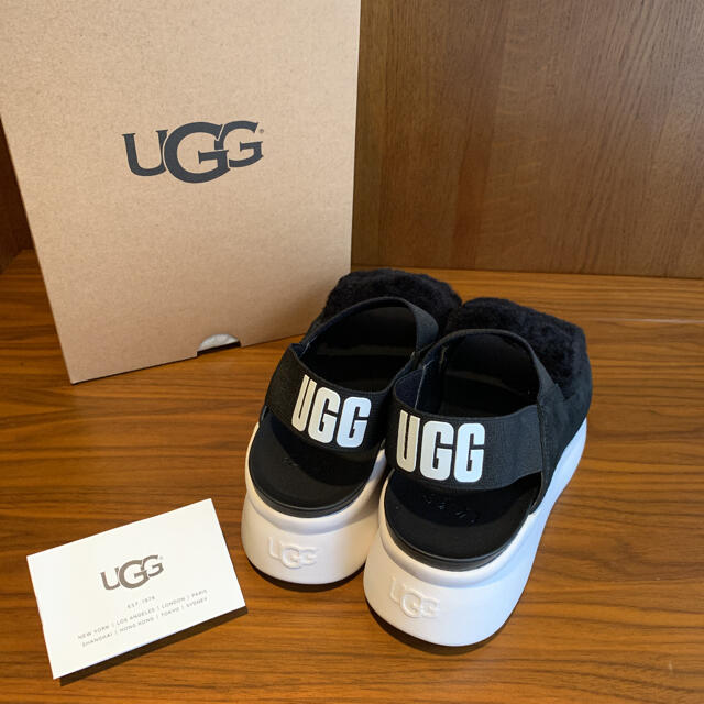 UGG(アグ)のアグ　シルバーレイク　ハイブリッドサンダル レディースの靴/シューズ(サンダル)の商品写真