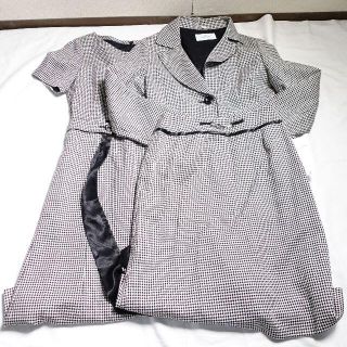 クレージュ(Courreges)の■Courreges　スーツ　黒　白　レディース　40(スーツ)