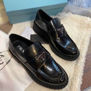 PRADA - PRADA ローファー 23.0の通販 by あいきょう プロフ確認お願いします｜プラダならラクマ