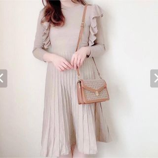 春服バックリボンニットワンピース(ロングワンピース/マキシワンピース)