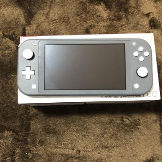 Nintendo Switch Liteグレー(家庭用ゲーム機本体)