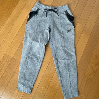 ナイキ(NIKE)のNIKE レディース　スウェットパンツ(カジュアルパンツ)