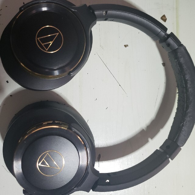 audio-technica(オーディオテクニカ)のaudio−technica ATH-WS660BT BGD スマホ/家電/カメラのオーディオ機器(ヘッドフォン/イヤフォン)の商品写真