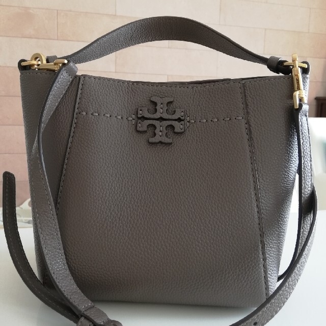 Tory Burch(トリーバーチ)のトリーバーチ マックグロー スモール バケットバッグ 2WAY ショルダー レディースのバッグ(ショルダーバッグ)の商品写真