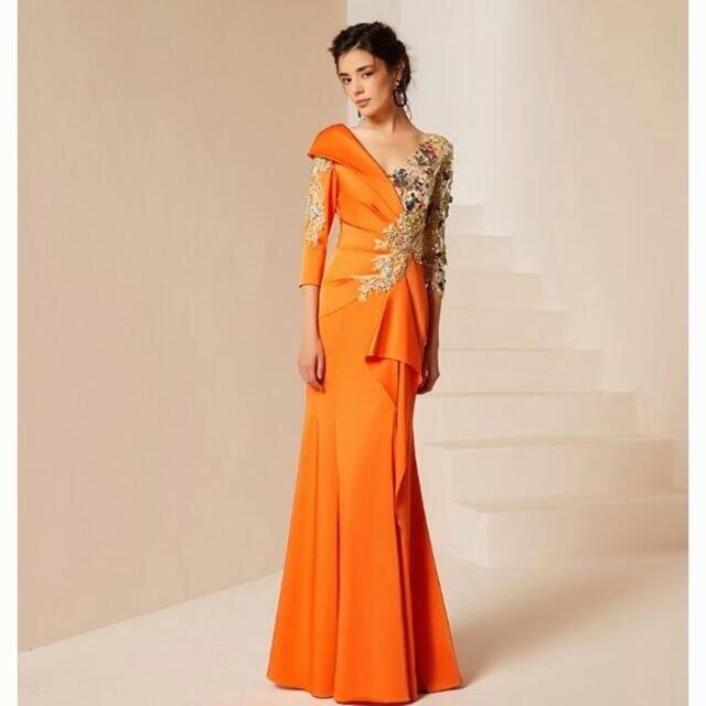 ロングドレス・オレンジ色