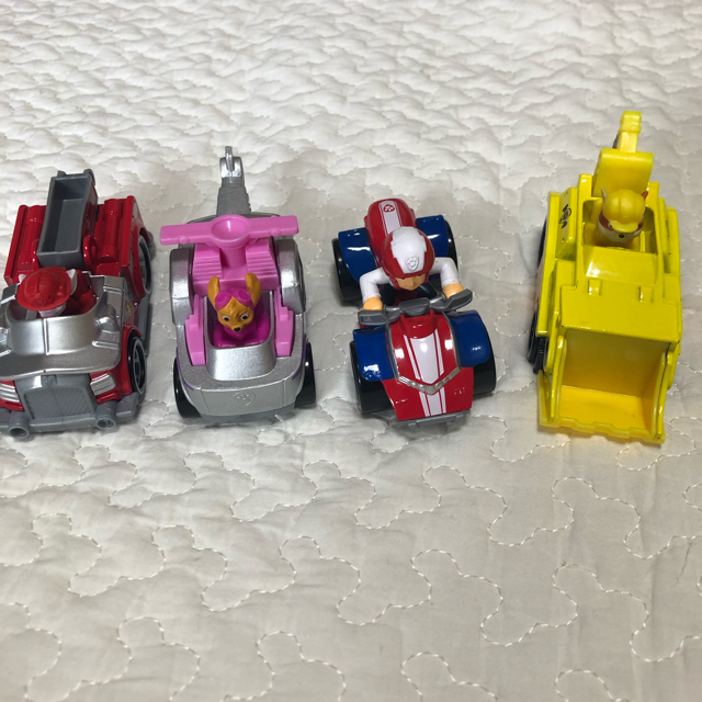 Takara Tomy(タカラトミー)のパウパトロール ダイキャストビークル  エンタメ/ホビーのおもちゃ/ぬいぐるみ(ミニカー)の商品写真