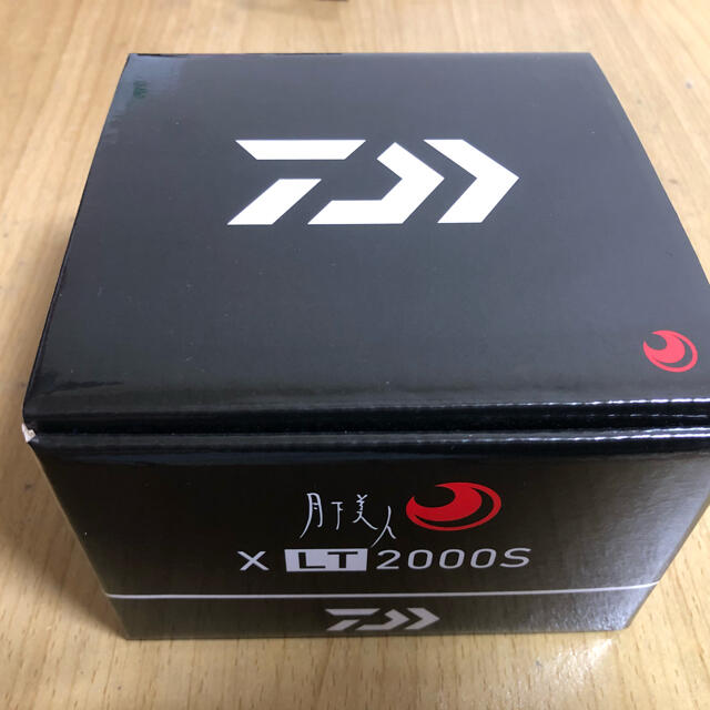 DAIWA(ダイワ)の20月下美人X LT2000S思い切ってどっと値下げ❗️早い者勝ち。 スポーツ/アウトドアのフィッシング(リール)の商品写真