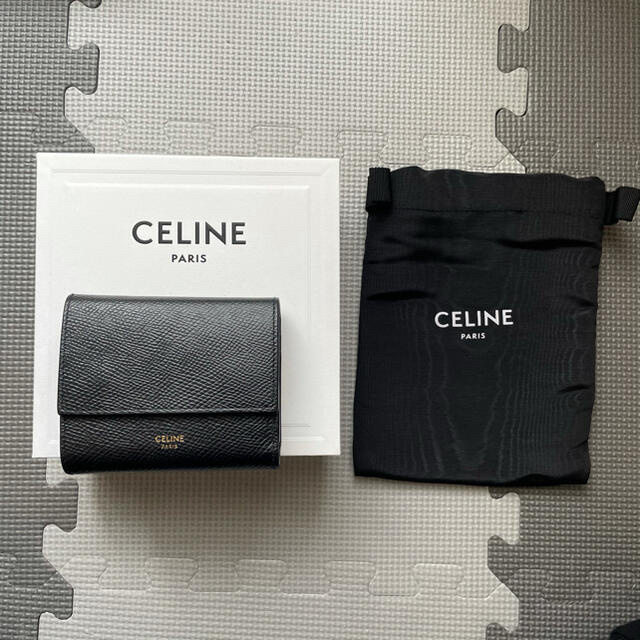 celine(セリーヌ)のセリーヌ　財布　ブラック  レディースのファッション小物(財布)の商品写真