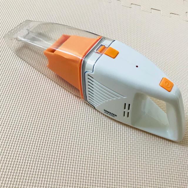 山善(ヤマゼン)の充電式ハンディクリーナー YAMAZEN 山善 スマホ/家電/カメラの生活家電(掃除機)の商品写真