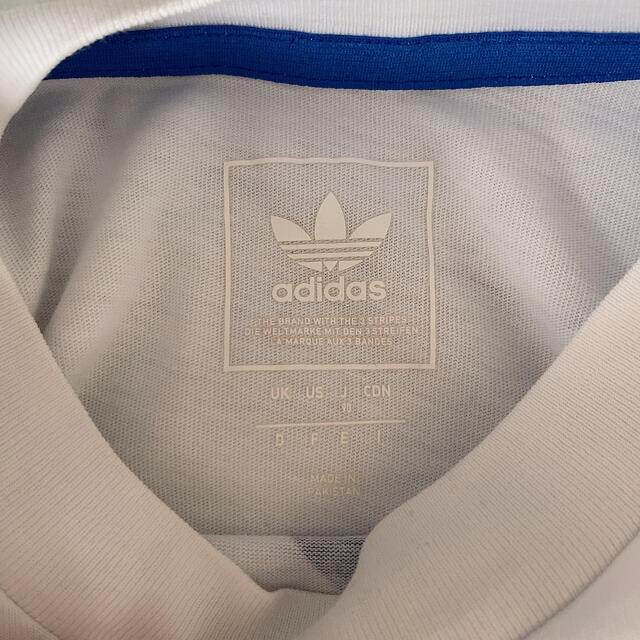 adidas(アディダス)のアディダス オリジナルス 半袖半ズボン セットアップ 90cm キッズ/ベビー/マタニティのキッズ服男の子用(90cm~)(Tシャツ/カットソー)の商品写真