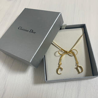 クリスチャンディオール(Christian Dior)のChristian Dior ゴールド　リボン　チョーカー(ネックレス)