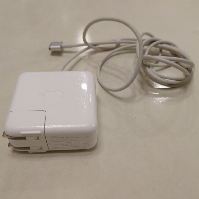 Mac (Apple)(マック)のMagSafe2 Power Adapter MacBookAir 充電器純正品 スマホ/家電/カメラのPC/タブレット(PC周辺機器)の商品写真