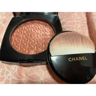 シャネル(CHANEL)の特別限定品　CHANEL チーク　フェイスパウダー(フェイスパウダー)