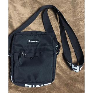 Supreme(ショルダーバッグ)のフリマアイテム一覧 Supreme(ショルダーバッグ)のフリマアイテム一覧