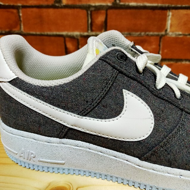 NIKE(ナイキ)のナイキ　エアフォース1 　24.5cm　サスティナビリティ メンズの靴/シューズ(スニーカー)の商品写真