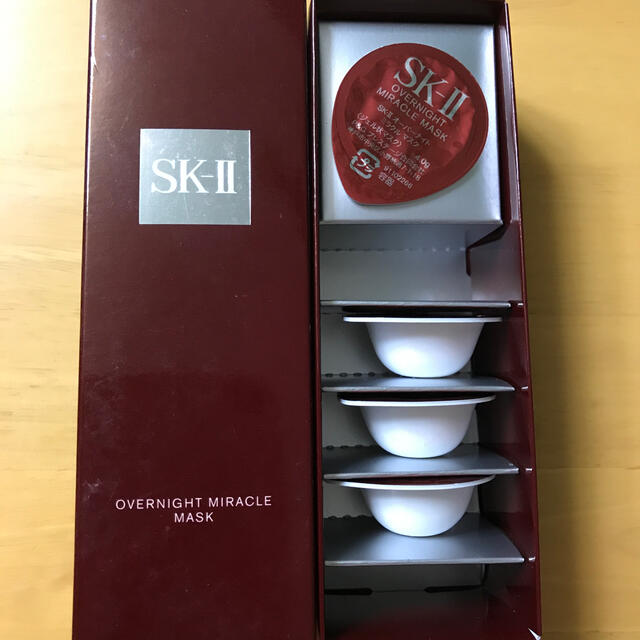 SK-II(エスケーツー)のSK-Ⅱ オーバーナイト　ミラクルマスク　ジェル状マスク　４g×４個 コスメ/美容のスキンケア/基礎化粧品(パック/フェイスマスク)の商品写真