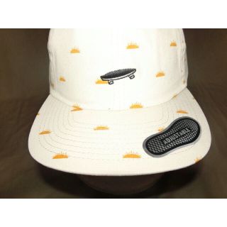 ヴァンズ(VANS)のUSA購入 バンズ【VANS】スケボー刺繍 ツバ短めコットン素材CAP(キャップ)