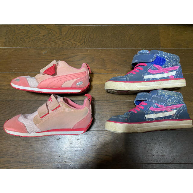 PUMA(プーマ)のスニーカー👟 キッズ/ベビー/マタニティのキッズ靴/シューズ(15cm~)(スニーカー)の商品写真