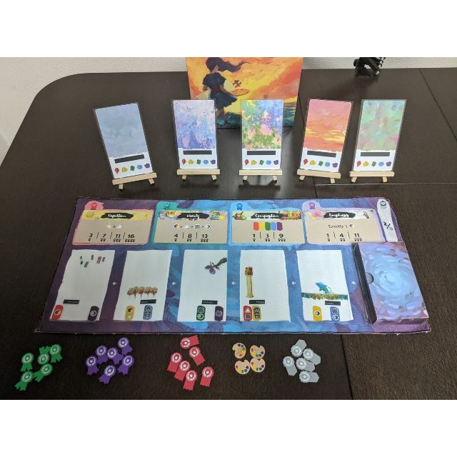 透明なカードで絵画を完成させるボードゲーム「キャンバス」のパターン