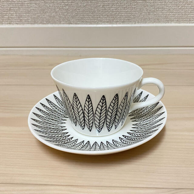 グスタフスベリ サリックス コーヒーカップ&ソーサー グスタフスベリ サリックス コーヒーカップ&ソーサー