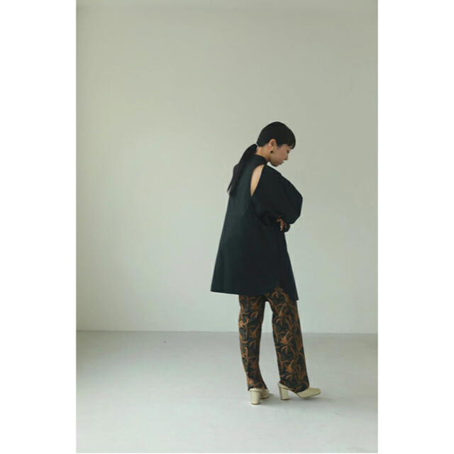 TODAYFUL(トゥデイフル)のTODAYFUL Jacquard Slit Trousers トラウザーズ レディースのパンツ(カジュアルパンツ)の商品写真