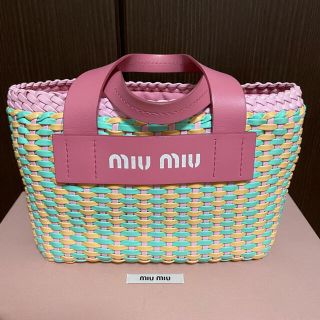 ミュウミュウ かごバッグの通販 76点 | miumiuを買うならラクマ ミュウミュウ かごバッグの通販 76点 | miumiuを買うならラクマ