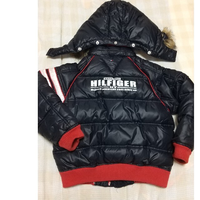 TOMMY HILFIGER(トミーヒルフィガー)のTOMMY HILFIGER　ダウン キッズ/ベビー/マタニティのキッズ服男の子用(90cm~)(ジャケット/上着)の商品写真