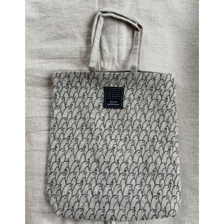 ミナペルホネン(mina perhonen)のミナペルホネン　toast bag  lintu  beige(ハンドバッグ)