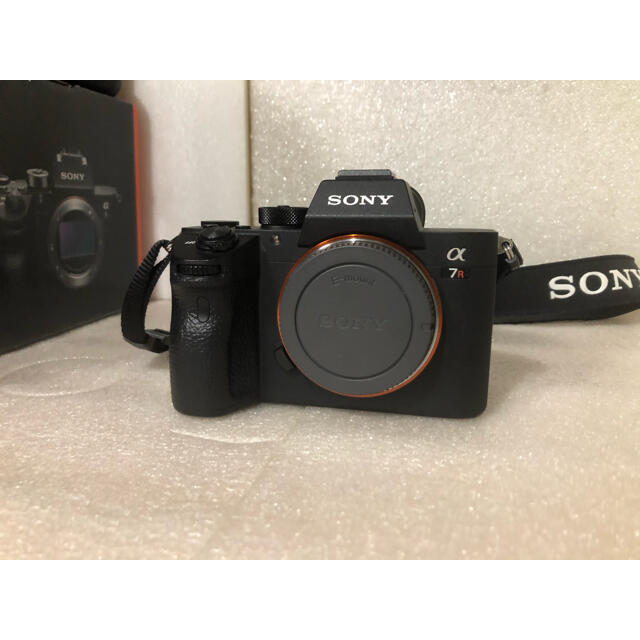 SONY(ソニー)のSONY α7RⅢ ボディ レンズ バッテリーグリップセット スマホ/家電/カメラのカメラ(ミラーレス一眼)の商品写真