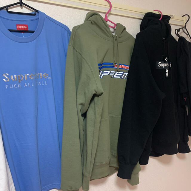 Supreme(シュプリーム)の専用 メンズのトップス(パーカー)の商品写真