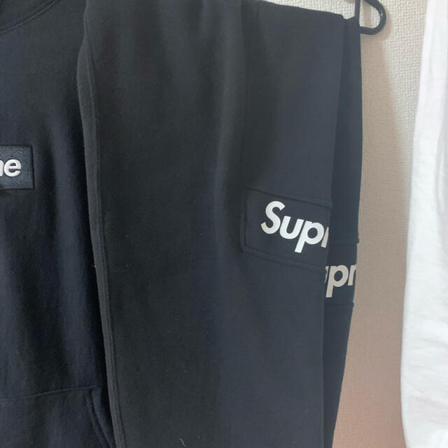 Supreme(シュプリーム)の専用 メンズのトップス(パーカー)の商品写真