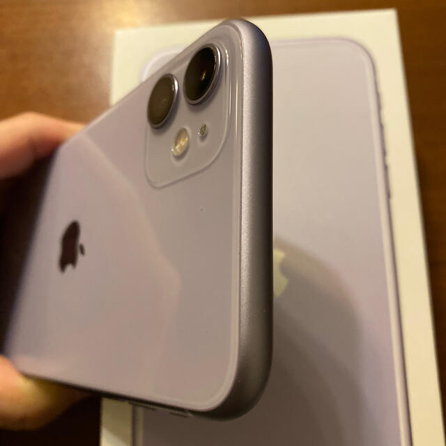 iPhone(アイフォーン)の【超美品】SIMフリー iPhone 11 128GB Purple スマホ/家電/カメラのスマートフォン/携帯電話(スマートフォン本体)の商品写真