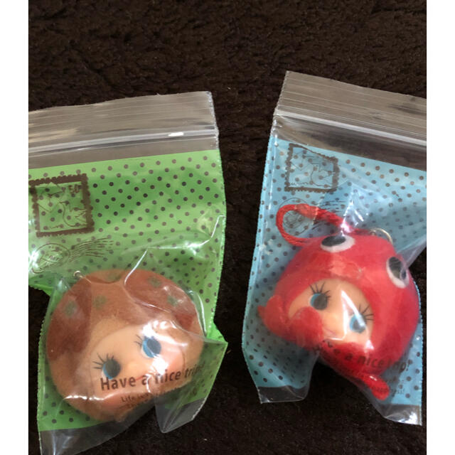 キユーピー(キユーピー)のキューピーストラップ  タコとたこ焼きストラップ   エンタメ/ホビーのおもちゃ/ぬいぐるみ(キャラクターグッズ)の商品写真
