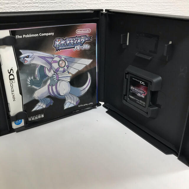 ニンテンドーDS(ニンテンドーDS)のポケットモンスター プラチナ ダイヤモンド パール セット DS エンタメ/ホビーのゲームソフト/ゲーム機本体(その他)の商品写真