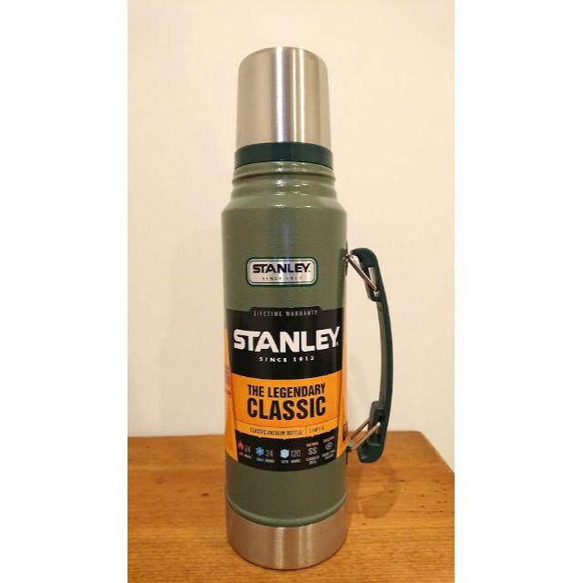 Stanley(スタンレー)のスタンレー クラシック真空ボトル1L。水筒。旧ロゴ。【新品】 インテリア/住まい/日用品のキッチン/食器(容器)の商品写真