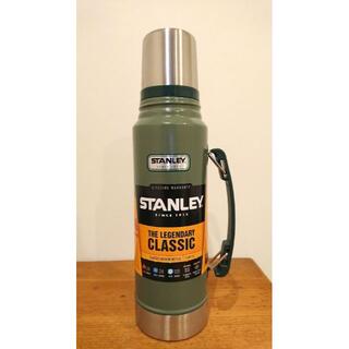 スタンレー(Stanley)のスタンレー クラシック真空ボトル1L。水筒。旧ロゴ。【新品】(容器)