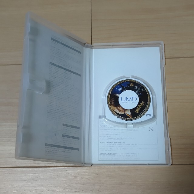 PlayStation Portable(プレイステーションポータブル)のUMD VIDEO版  ハリー・ポッターと賢者の石 エンタメ/ホビーのゲームソフト/ゲーム機本体(その他)の商品写真