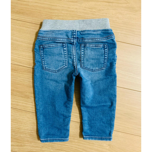 babyGAP(ベビーギャップ)のGAP ベビー　デニムパンツ  ズボン　ジーンズ　6-12m キッズ/ベビー/マタニティのキッズ服男の子用(90cm~)(パンツ/スパッツ)の商品写真