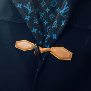 LOUIS VUITTON - ルイヴィトンコートの通販 by 送料込みショップ｜ルイ