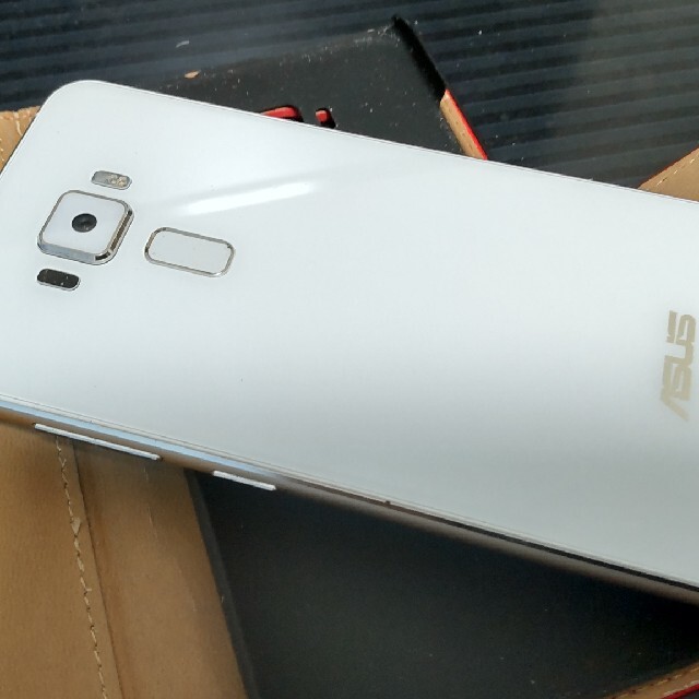 ASUS ZenFone3 ZE520KL Z017DA 中古 SIMフリー